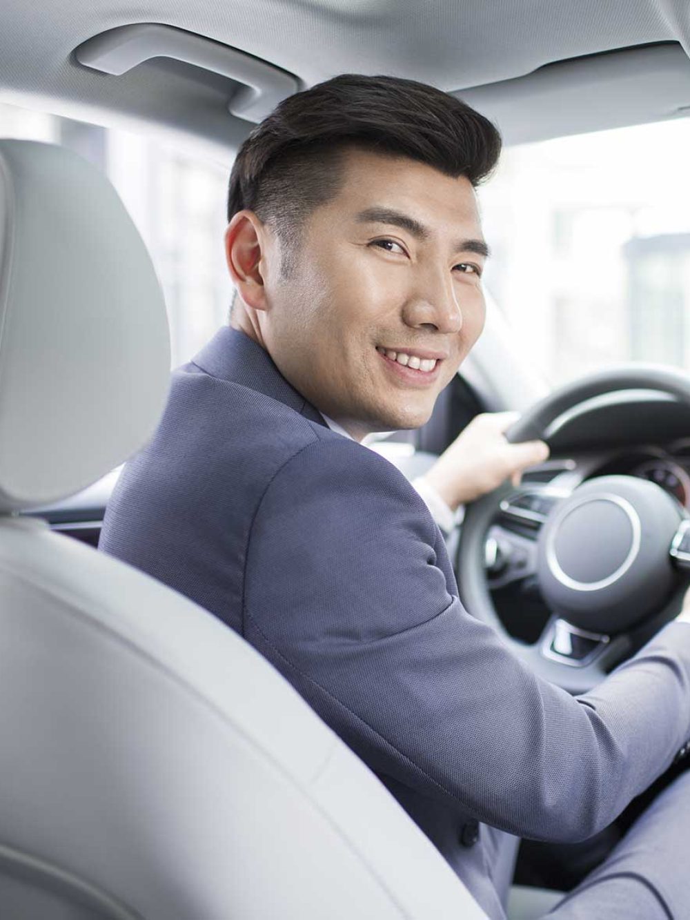 about-limo-service-singapore-driver